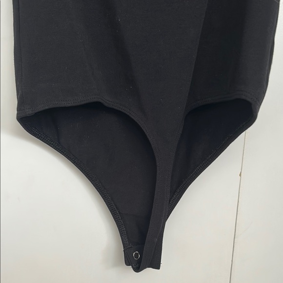 Black Sleeveless Bodysuit express - Picture 5 of 5